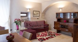 Abitazione indipendente ristrutturata su due livelli