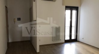 Ampio trivani ristrutturato con cantinola e posto auto scoperto