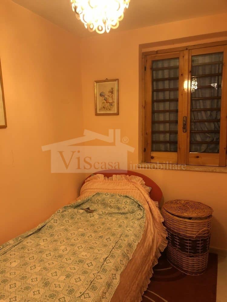 Villa a schiera con giardino