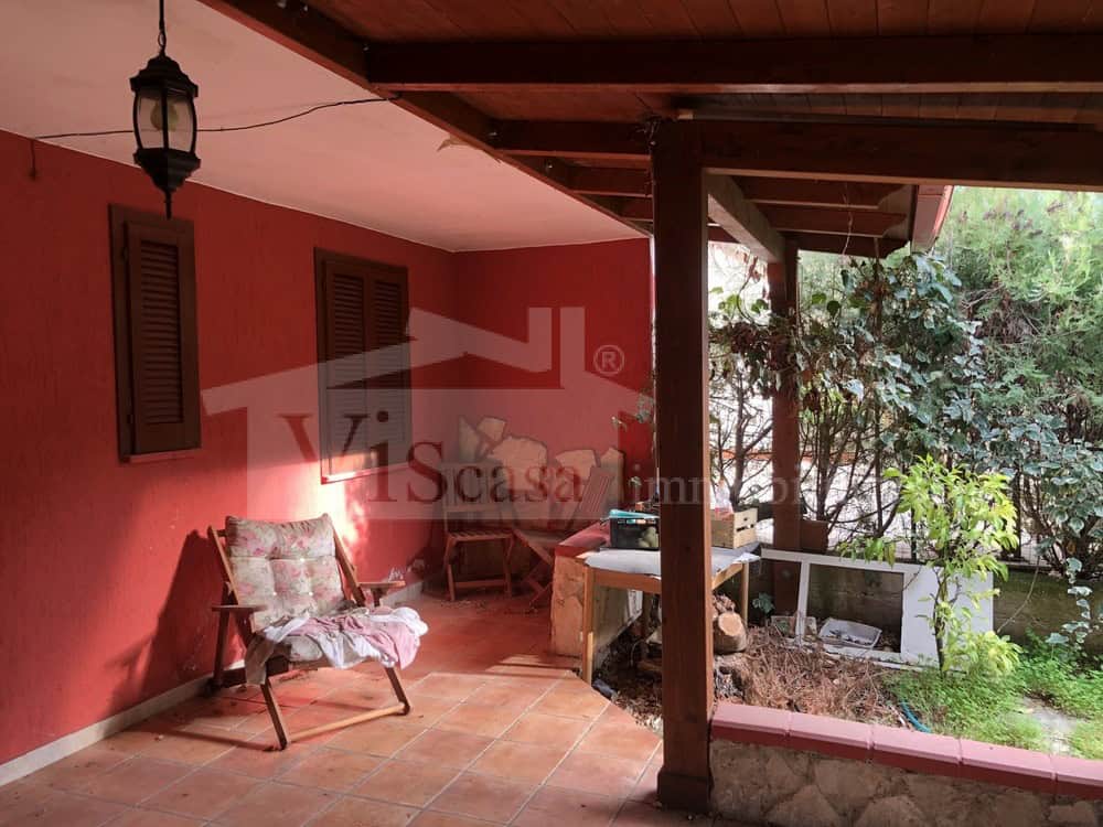 Villa a schiera con giardino