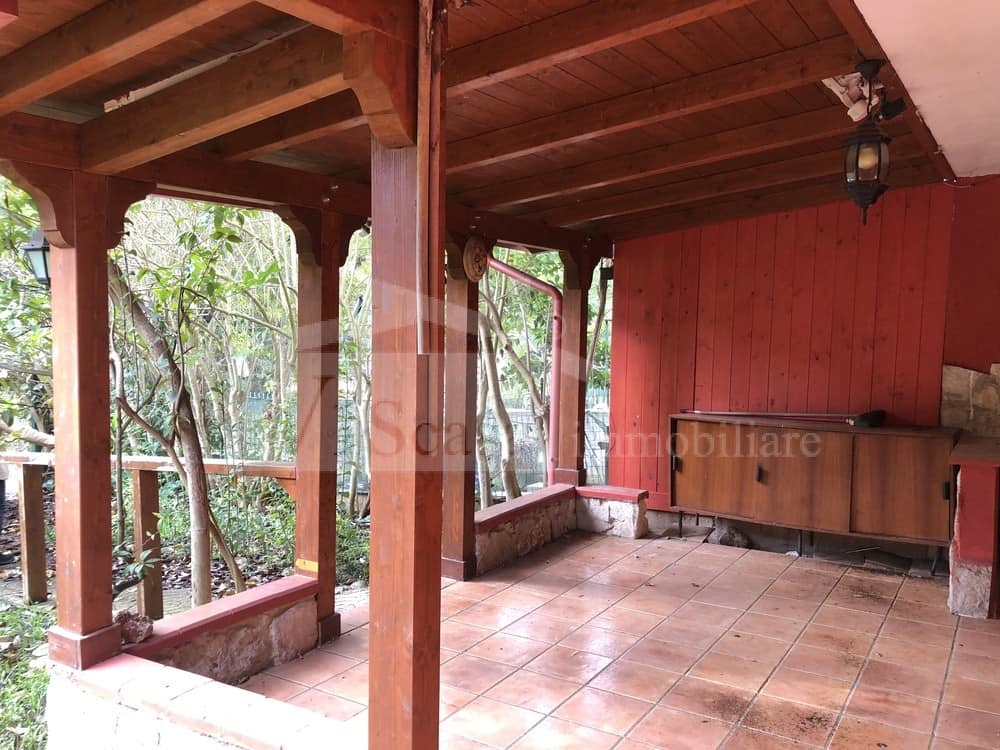 Villa a schiera con giardino