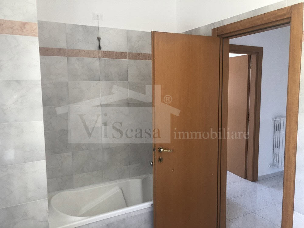 Ampio quadrivani doppi accessori con box
