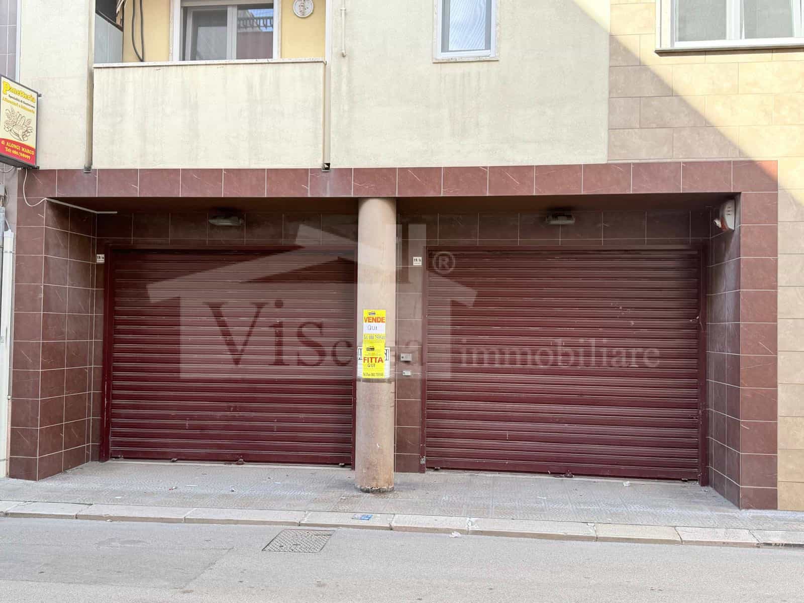 Locale commerciale mq 135 – 2 vetrine