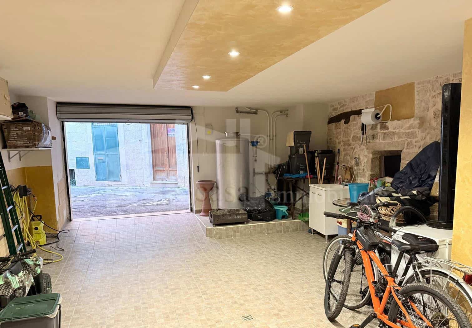 AB. INDIPENDENTE CON BOX TERRAZZO e MONOLOCALE – IN VENDITA ARREDATA