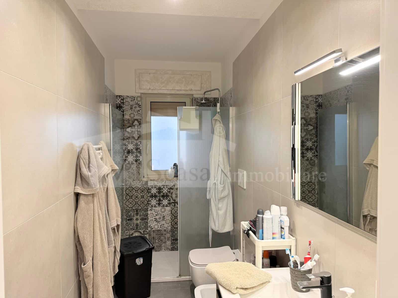 AB. INDIPENDENTE CON BOX TERRAZZO e MONOLOCALE – IN VENDITA ARREDATA