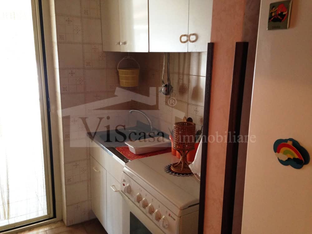 Villa a schiera su due livelli con giardino