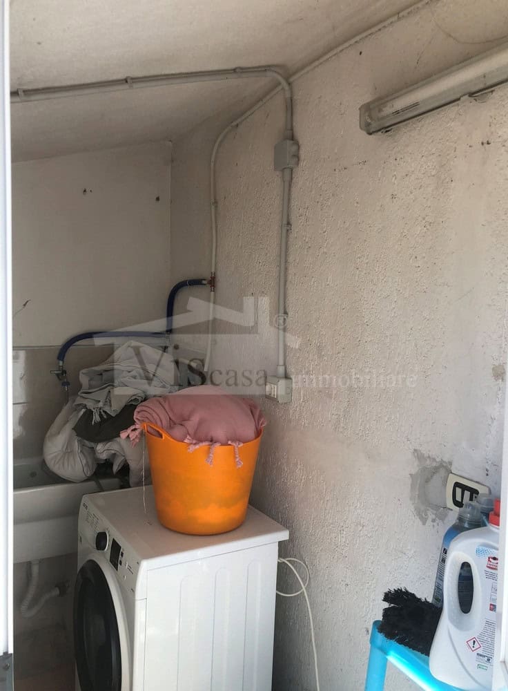 Villa a schiera su due livelli con giardino