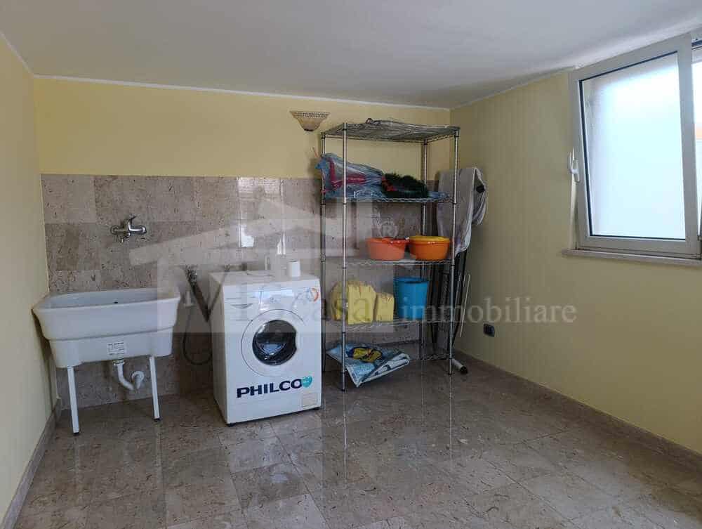 Rifinita abitazione indipendente con garage