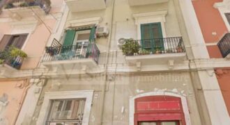 Bari Libertà vicino Stazione, appartamento da ristrutturare ottimo come investimento a lungo termine