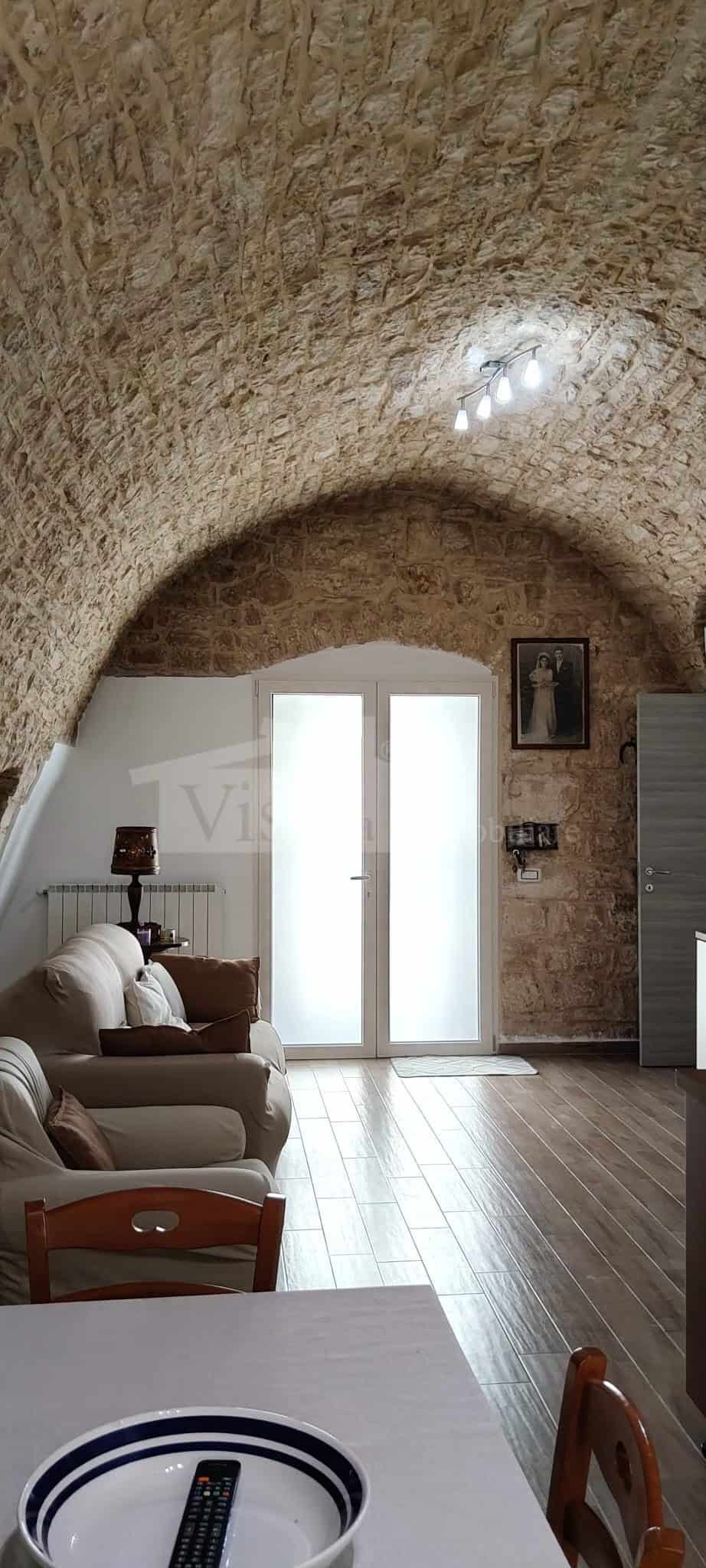 Bitritto ab. indipendente con terrazzo