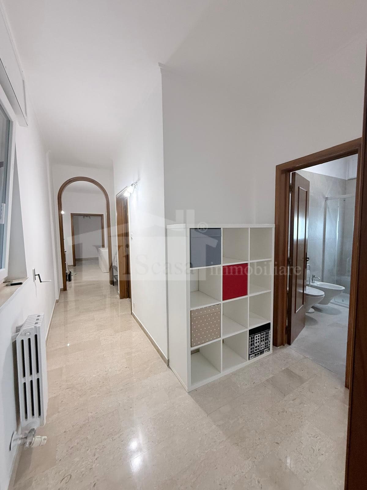 Ampio appartamento 4 camere da letto per studentesse