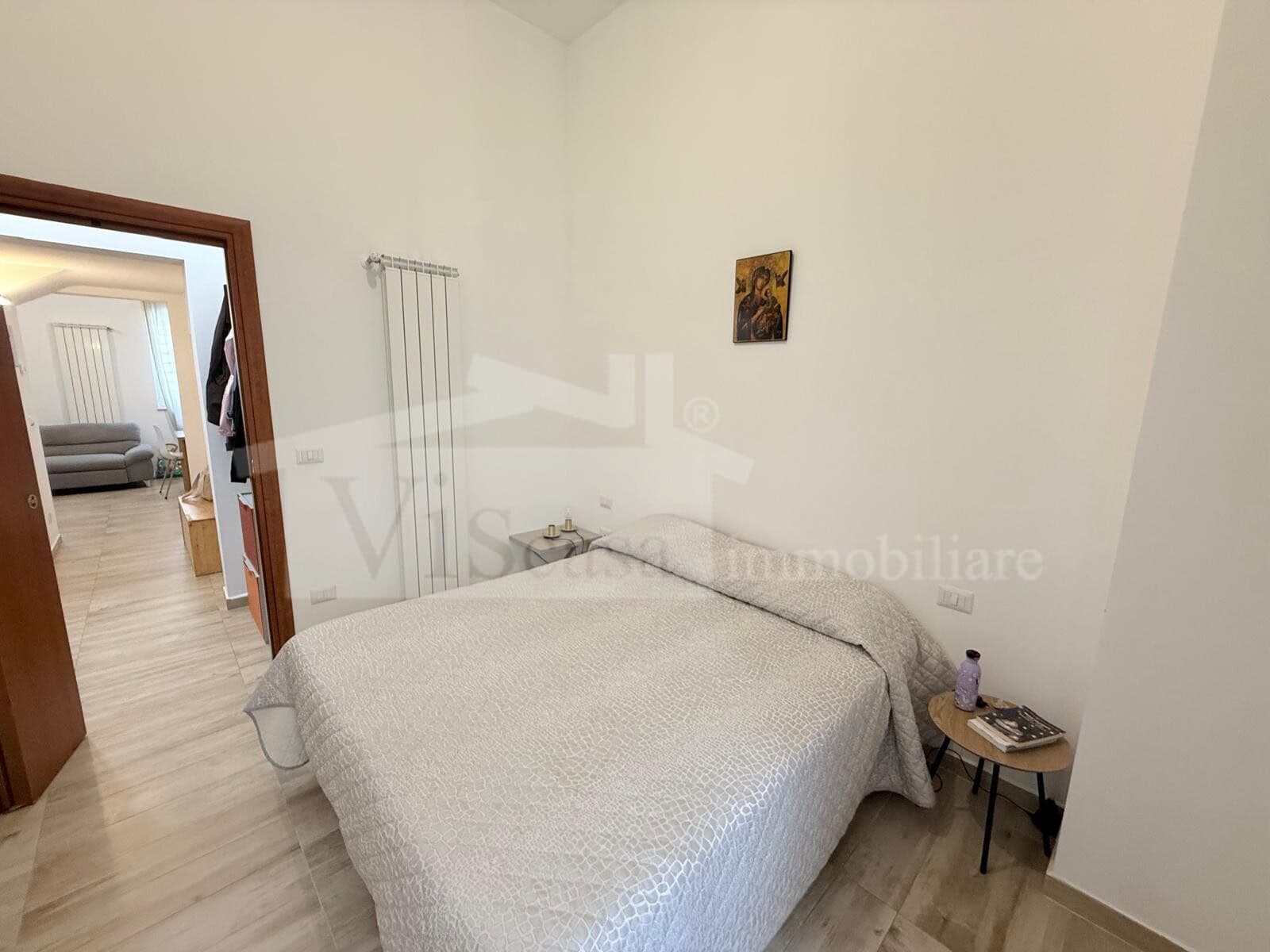 Rifinito tre vani doppi servizi zona piazza Kennedy