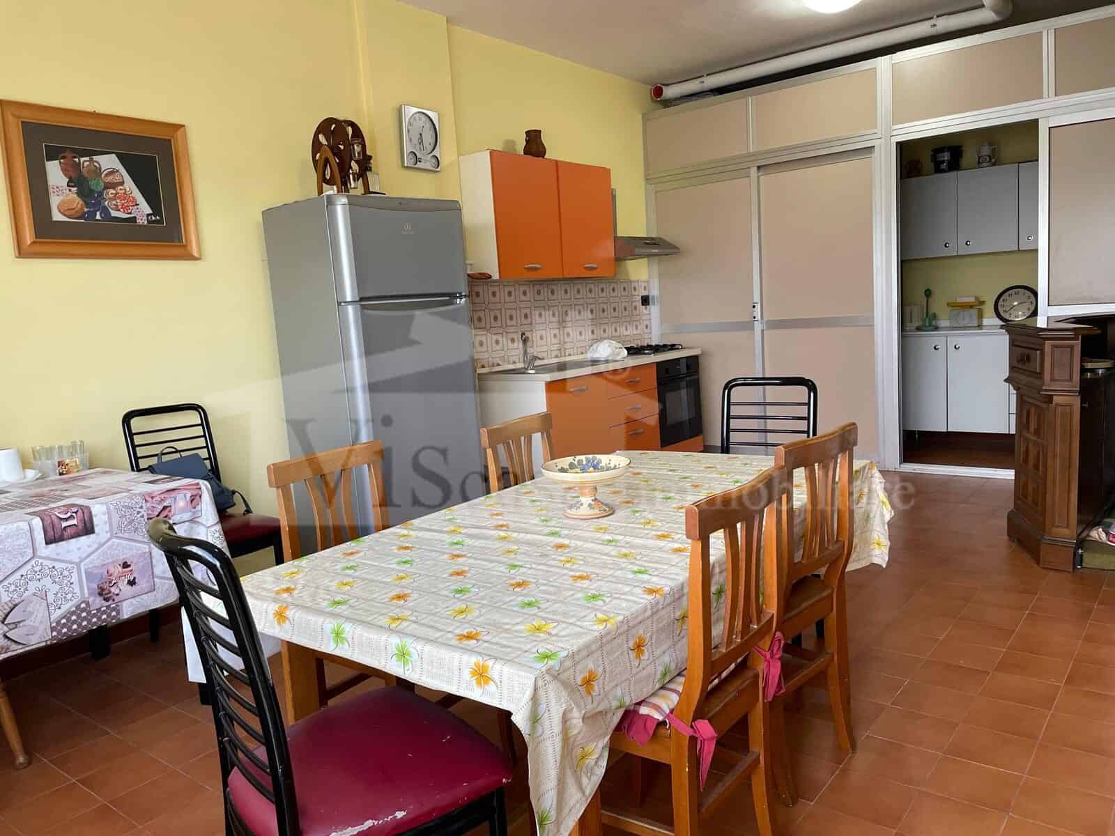 Vendita Locale Commerciale – Complesso Parco Atlantide, Torre a Mare