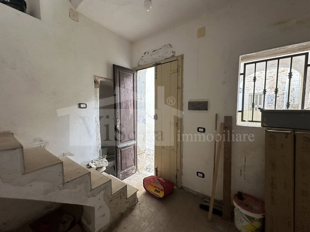 Abitazione indipendente da ristrutturare in centro storico