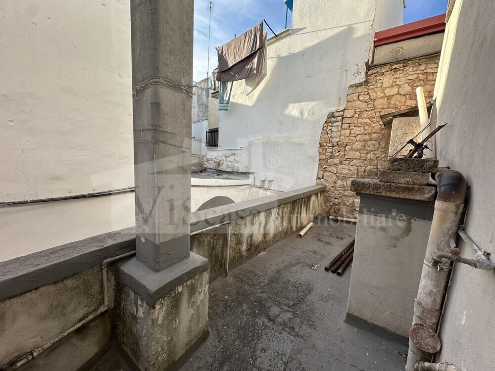 Abitazione indipendente da ristrutturare in centro storico