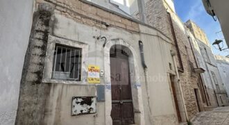 Abitazione indipendente da ristrutturare in centro storico