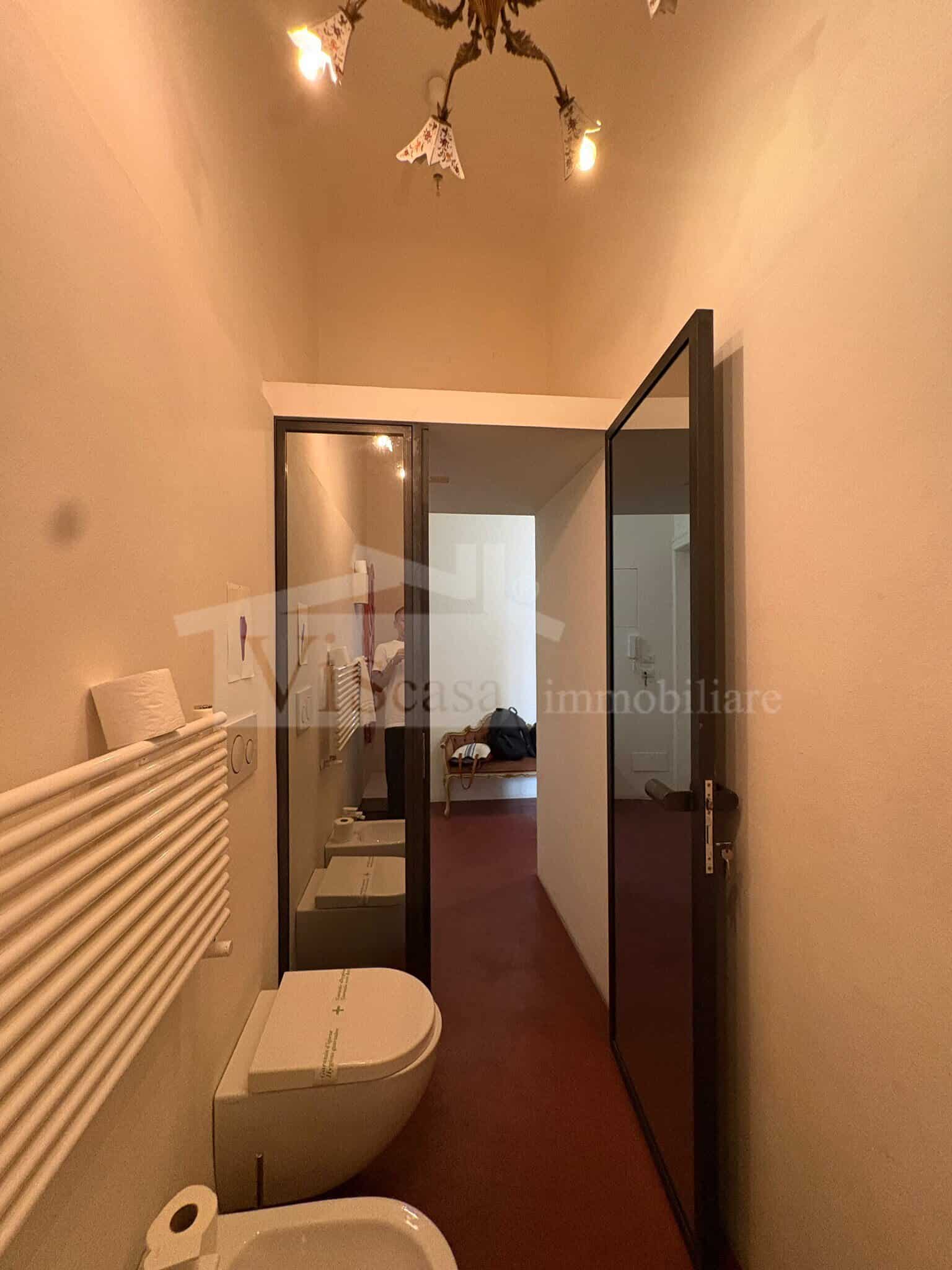 Appartamento di Prestigio in Stabile Liberty con Affreschi
